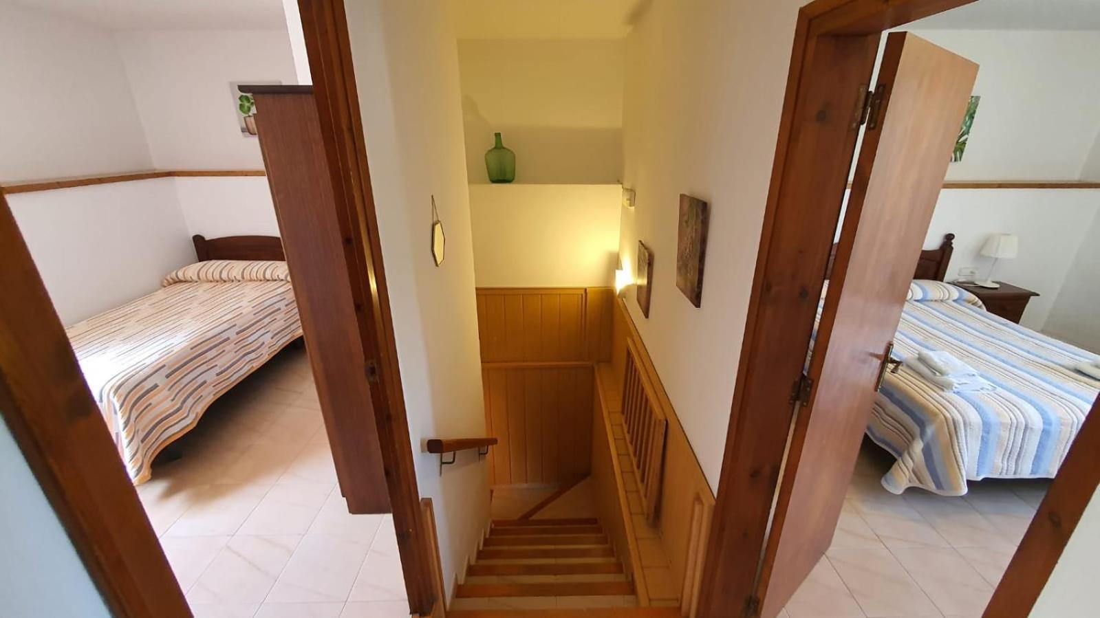 Villa Turisme Rural Les Moreres à Viloví de Oñar Extérieur photo