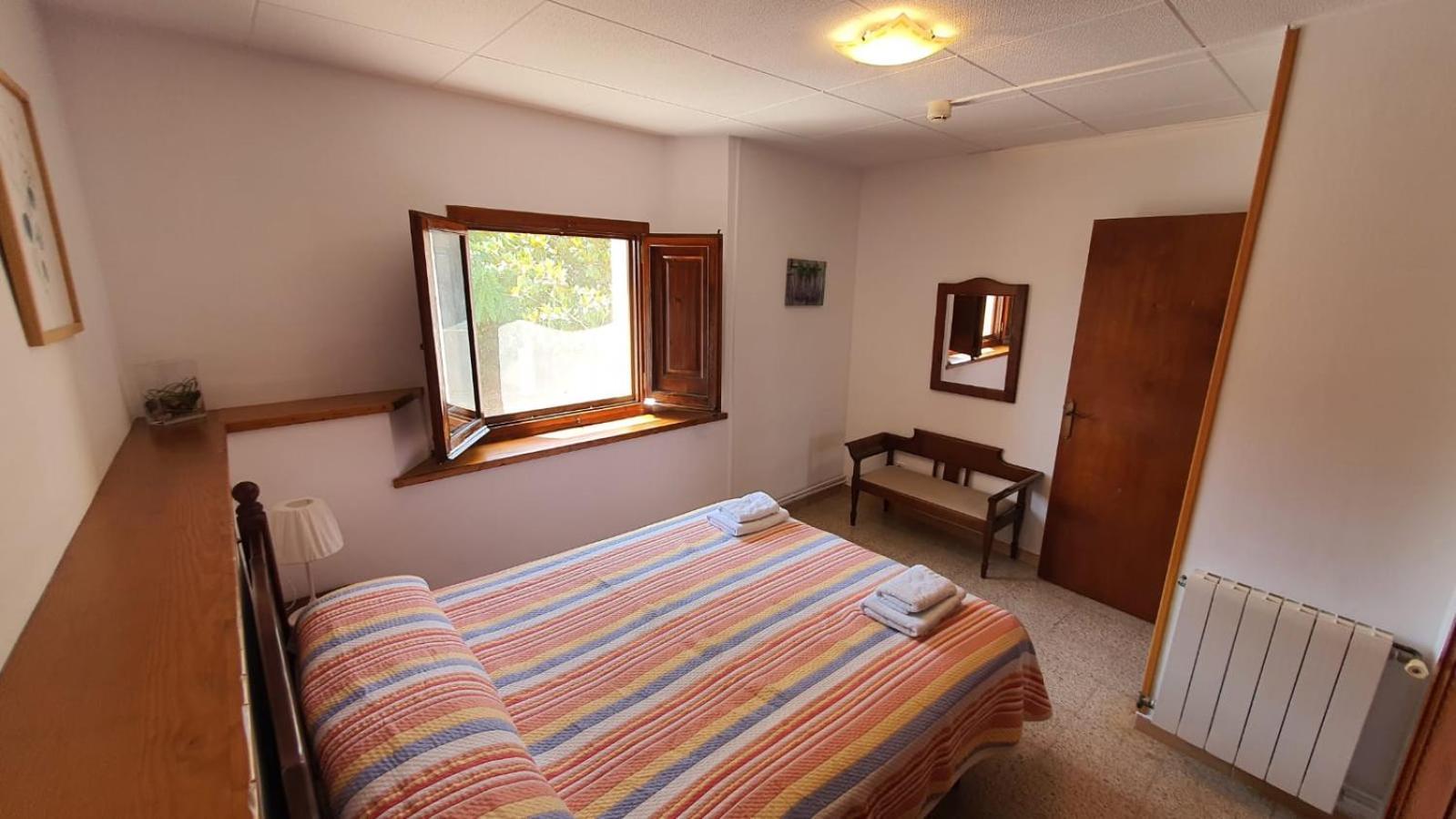 Villa Turisme Rural Les Moreres à Viloví de Oñar Extérieur photo